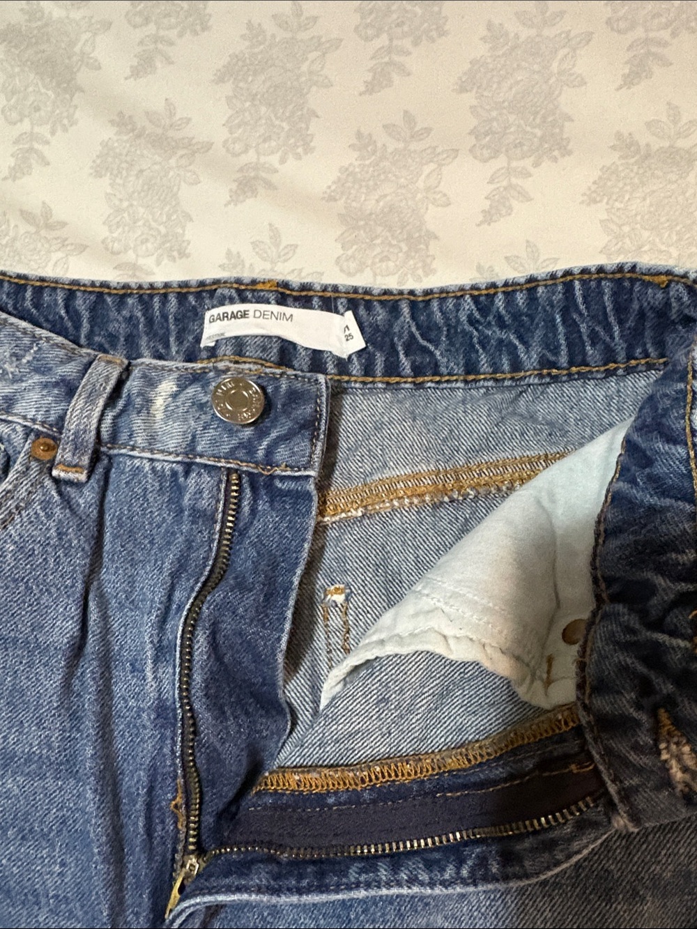 Garage Distressed Denim Jean Shorts - Blue - Picture 3 of 3